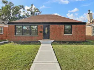 503 W Blackman Street Harvard IL 60033 MLS #MRD12477030 62 broker reciprocity
