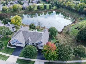 9221 Dirkshire Drive Woodstock IL 60098 MLS #MRD12500836 54 broker reciprocity