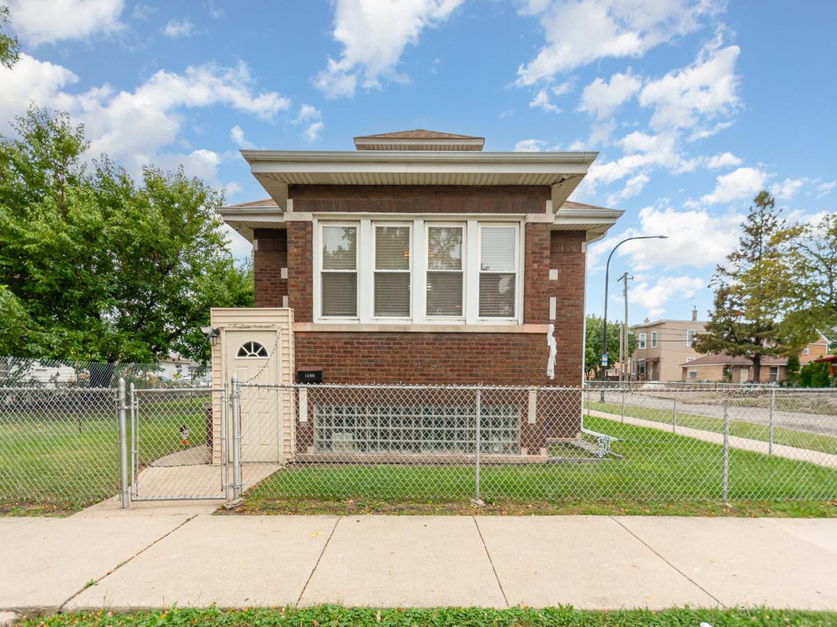 1300 S 49th Avenue Cicero IL 60804 MLS #MRD12494746 45 MLS #MRD12494746 image #0