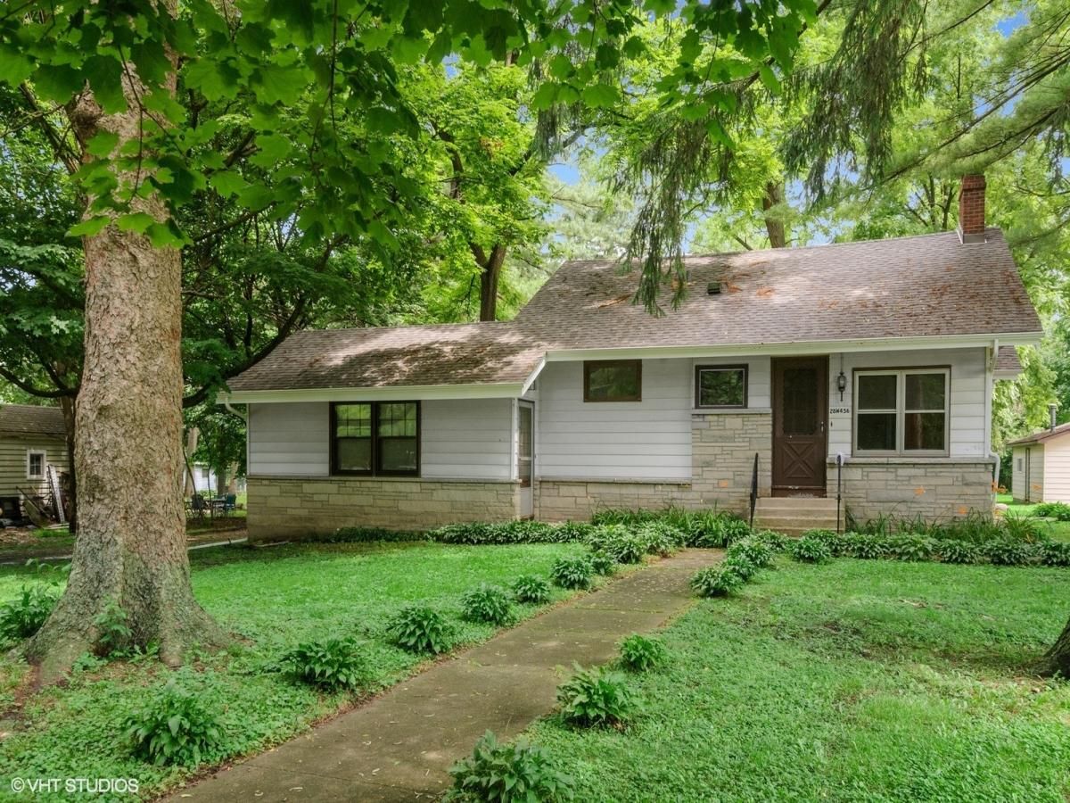 28W456 Batavia Road Warrenville IL 60555 MLS #MRD12494758 45 MLS #MRD12494758 image #0