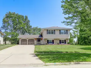 1440 Dennison Road Hoffman Estates IL 60169 MLS #MRD12469977 50 broker reciprocity