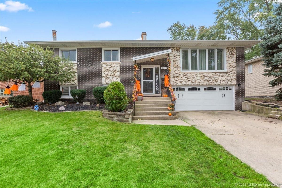 15309 Walnut Road Oak Forest IL 60452 MLS #MRD12495060 45 MLS #MRD12495060 image #0