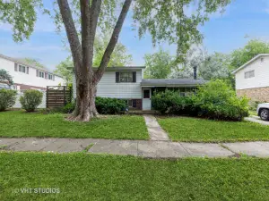4034 S Maplewood Avenue Chicago IL 60632 MLS #MRD12453415 50 broker reciprocity