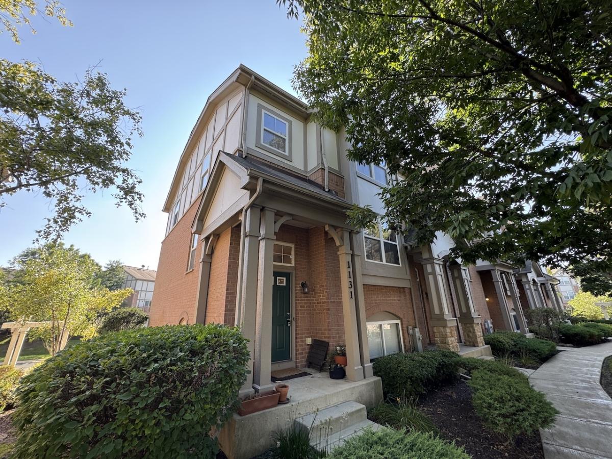 1131 N Claremont Drive Palatine IL 60074 MLS #MRD12495118 45 MLS #MRD12495118 image #0