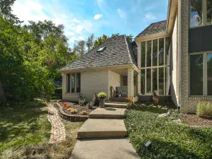 269 Shenstone Road Riverside IL 60546 MLS #MRD12456350 50 broker reciprocity