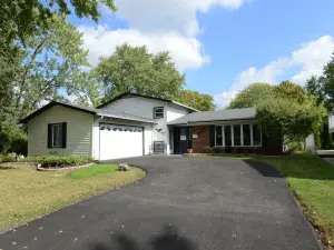 803 S Linda Lane Kingston IL 60145 MLS #MRD12466064 52 broker reciprocity