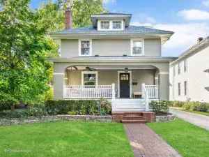 8141 Ridgepointe Drive Burr Ridge IL 60527 MLS #MRD12432105 50 broker reciprocity