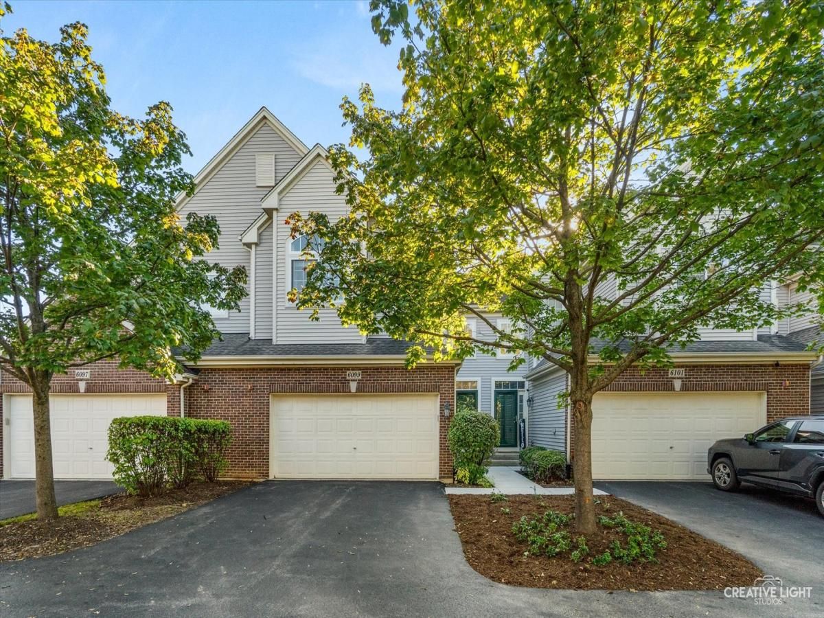 6099 Canterbury Lane #6099 Hoffman Estates IL 60192 MLS #MRD12496609 41 MLS #MRD12496609 image #0