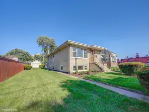 3316 N Natchez Avenue Chicago IL 60634 MLS #MRD12467629 60 broker reciprocity