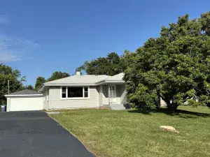 800 Charles Street Morris IL 60450 MLS #MRD12499733 64 broker reciprocity