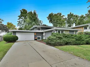 614 KAMIAH Court Carol Stream IL 60188 MLS #MRD12443506 56 broker reciprocity