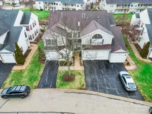 1795 MARQUETTE Lane Hoffman Estates IL 60169 MLS #MRD12498364 60 broker reciprocity