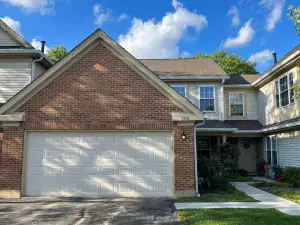 1272 Court #E Hanover Park IL 60133 MLS #MRD12501017 60 broker reciprocity