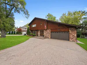6519 W 126th Place Palos Heights IL 60463 MLS #MRD12456079 48 broker reciprocity