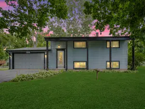 335 N WOLF Road Northlake IL 60164 MLS #MRD12484142 64 broker reciprocity