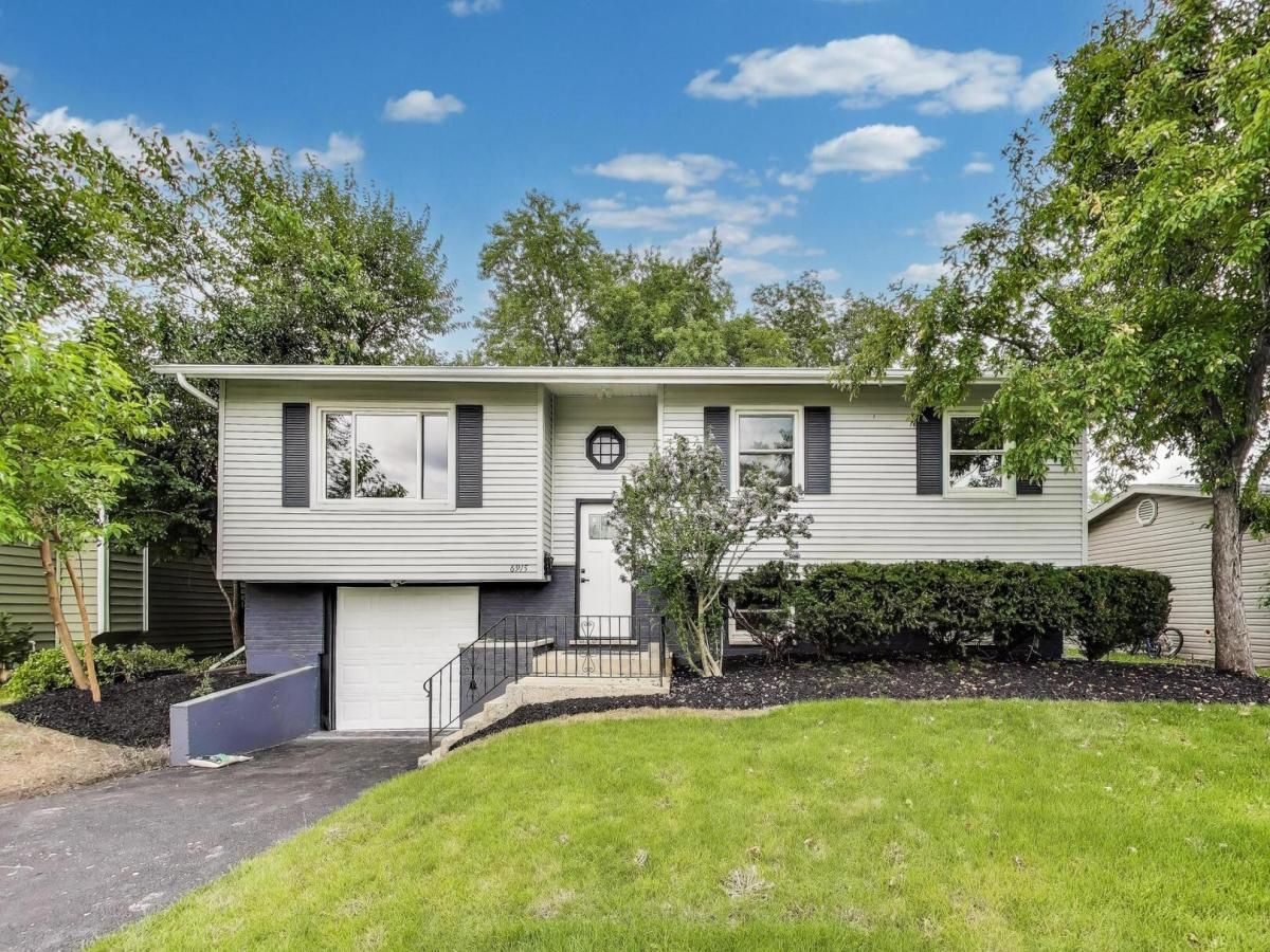 6915 Hawthorne Lane Hanover Park IL 60133 MLS #MRD12497247 45 MLS #MRD12497247 image #0
