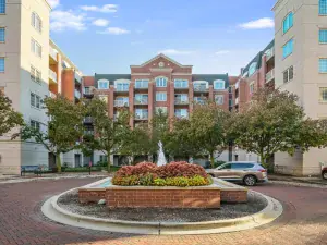 7201 N Lincoln Avenue #301 Lincolnwood IL 60712 MLS #MRD12496881 50 broker reciprocity
