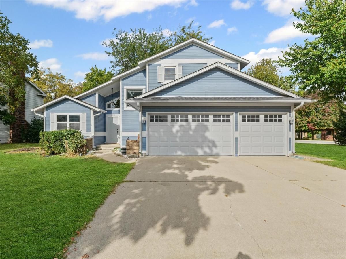 2401 Lakewood Drive Champaign IL 61822 MLS #MRD12497287 45 MLS #MRD12497287 image #0
