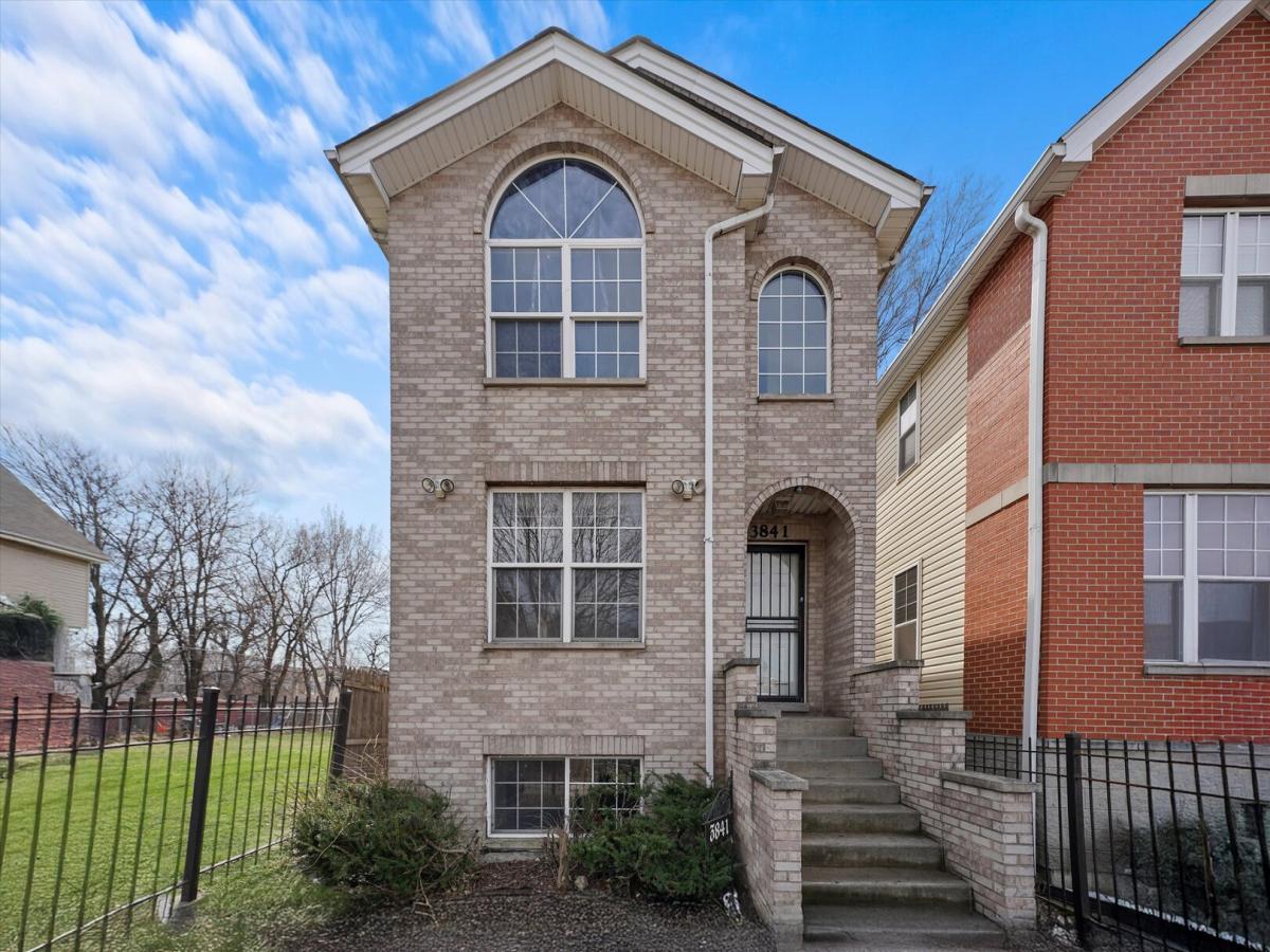 3841 W Maypole Avenue Chicago IL 60624 MLS #MRD12497297 45 MLS #MRD12497297 image #0