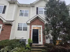 104 N Plum Grove Road #400 Palatine IL 60067 MLS #MRD12475220 62 broker reciprocity