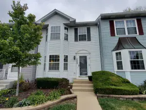 805 Thornwood Drive St. Charles IL 60174 MLS #MRD12453500 64 broker reciprocity