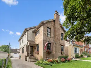 929 S Aldine Avenue Park Ridge IL 60068 MLS #MRD12494367 50 broker reciprocity
