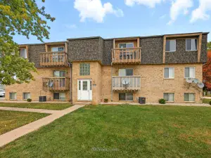 1911 MAYAN Court #1911 Joliet IL 60435 MLS #MRD12494064 54 broker reciprocity