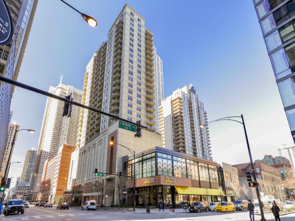 630 N State Street #1807 Chicago IL 60654 MLS #MRD12497710 45 MLS #MRD12497710 image #0
