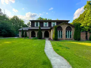 1115 Birch Road Homewood IL 60430 MLS #MRD12450783 50 broker reciprocity
