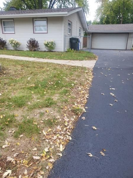 1426 Kings Road Carpentersville IL 60110 MLS #MRD12497797 45 MLS #MRD12497797 image #0