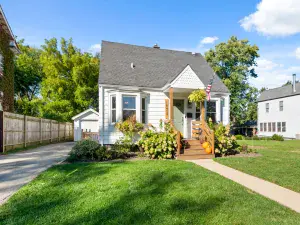 16619 Marshfield Avenue Markham IL 60428 MLS #MRD12496967 62 broker reciprocity