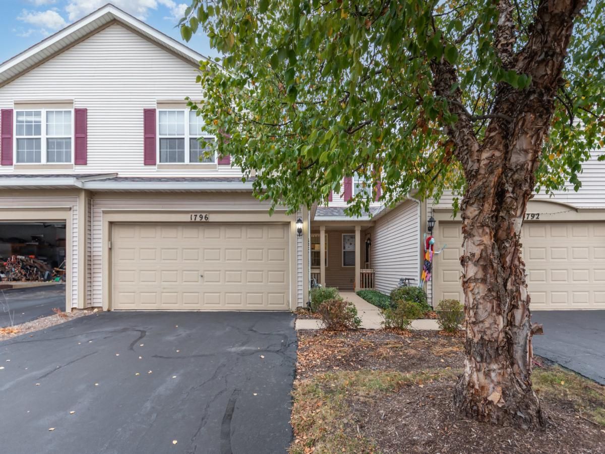1796 S Wentworth Circle Romeoville IL 60446 MLS #MRD12497825 45 MLS #MRD12497825 image #0