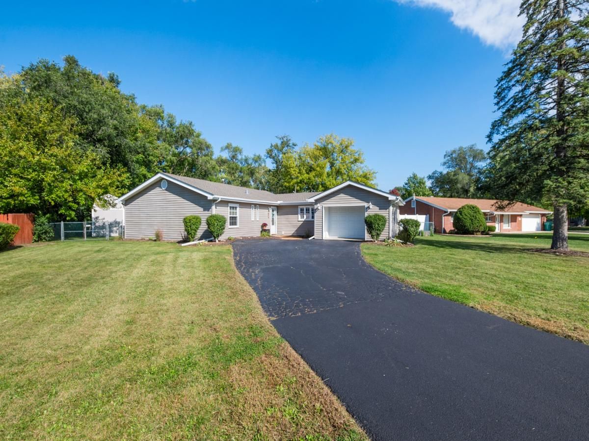 8710 W 168th Street Orland Park IL 60462 MLS #MRD12497829 45 MLS #MRD12497829 image #0