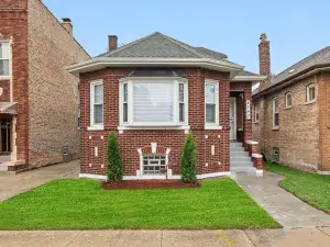 13240 S Saint Lawrence Avenue Chicago IL 60827 MLS #MRD12471342 52 broker reciprocity