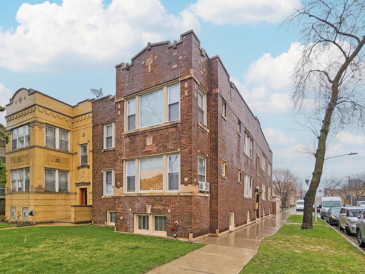 3222 W Grace Street #1E Chicago IL 60618 MLS #MRD12497905 45 MLS #MRD12497905 image #0