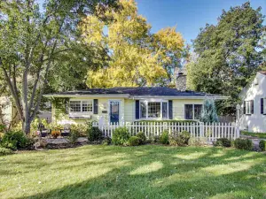 303 S President Street Wheaton IL 60187 MLS #MRD12410321 64 broker reciprocity