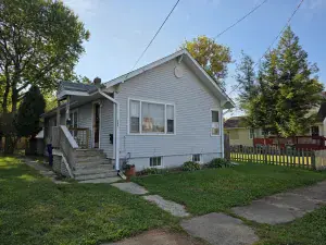 3040 S Homan Avenue Chicago IL 60623 MLS #MRD12502235 62 broker reciprocity