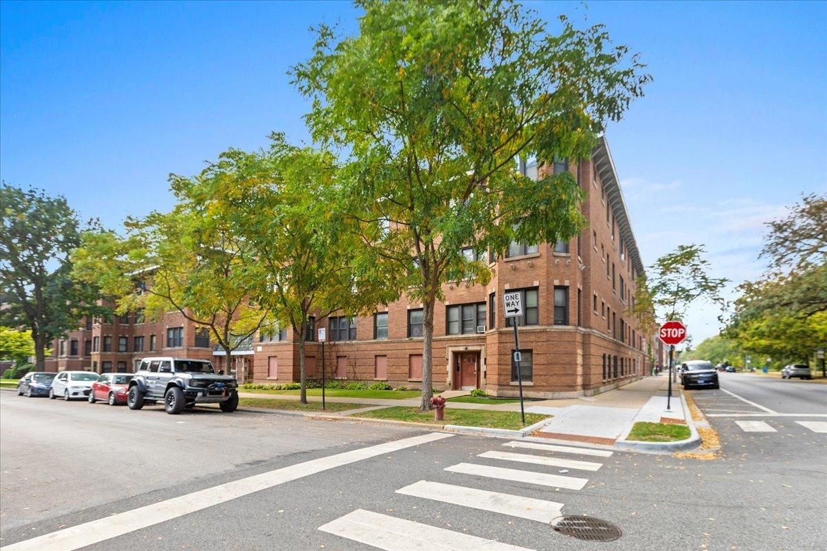 6700 S Merrill Avenue #1W Chicago IL 60649 MLS #MRD12498071 45 MLS #MRD12498071 image #0