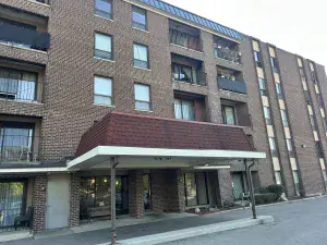 2209 Elmira Avenue Des Plaines IL 60018 MLS #MRD12471262 58 broker reciprocity