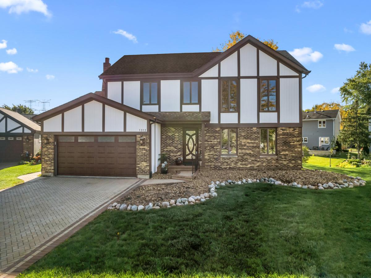 1312 N Saddle Row Addison IL 60101 MLS #MRD12498427 45 MLS #MRD12498427 image #0