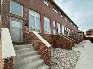 2102 N Springfield Avenue #1 Chicago IL 60647 MLS #MRD12501708 58 broker reciprocity