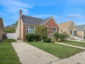 11912 S Yale Avenue Chicago IL 60628 MLS #MRD12475799 60 broker reciprocity
