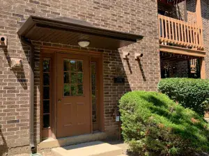 412 E Bailey Road #104 Naperville IL 60565 MLS #MRD12504202 56 broker reciprocity