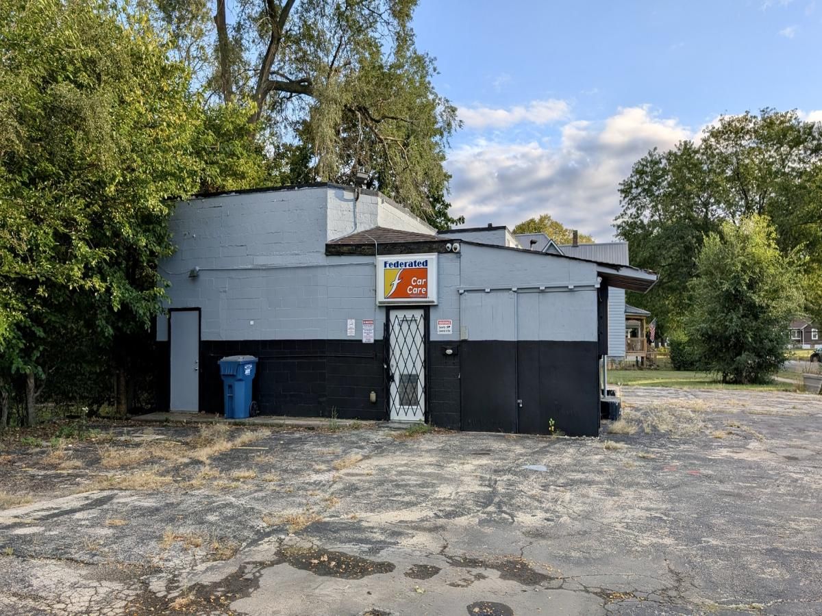 990 N Schuyler Avenue Kankakee IL 60901 MLS #MRD12499289 21 MLS #MRD12499289 image #0