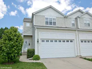 727 Littleton Trail Elgin IL 60120 MLS #MRD12438376 62 broker reciprocity
