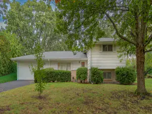 1027 Central Avenue Deerfield IL 60015 MLS #MRD12502264 52 broker reciprocity