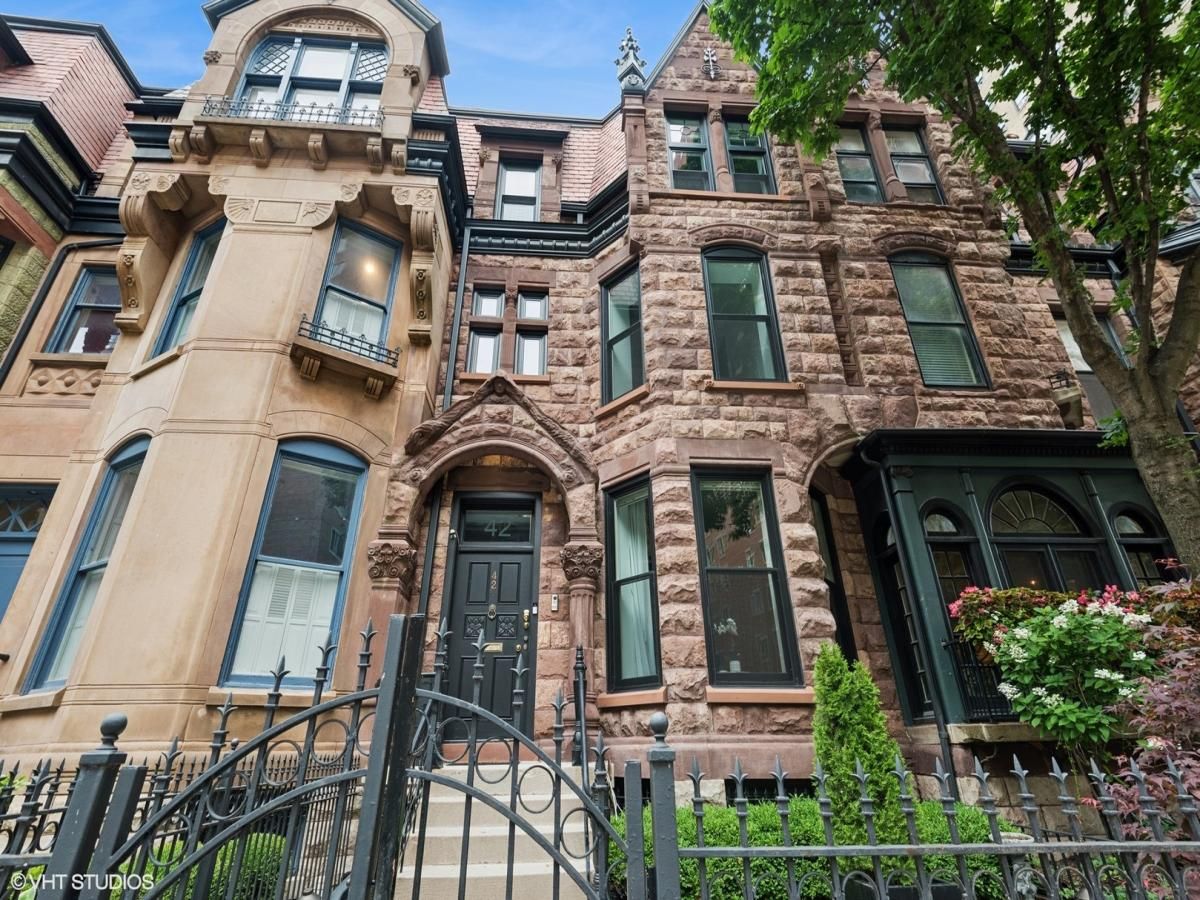 42 E Schiller Street Chicago IL 60610 MLS #MRD12499515 45 MLS #MRD12499515 image #0