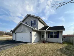 4009 Faith Lane St. Charles IL 60174 MLS #MRD12298958 90 broker reciprocity