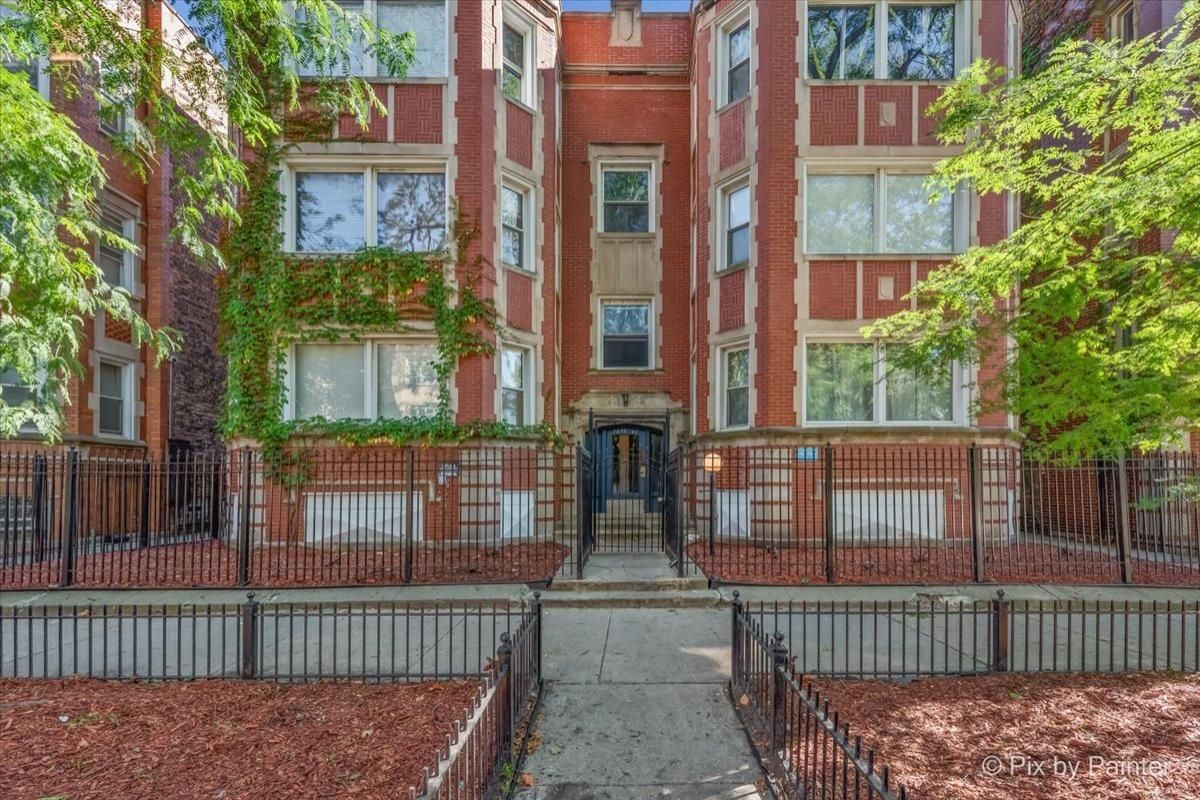 7839 S Kingston Avenue Chicago IL 60649 MLS #MRD12499606 45 MLS #MRD12499606 image #0