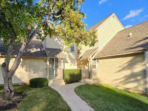 18599 W Sterling Court Grayslake IL 60030 MLS #MRD12488788 52 broker reciprocity